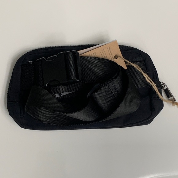 NWT Ampere Creations Black Fanny Pack Bum Bag - Picture 2 of 9